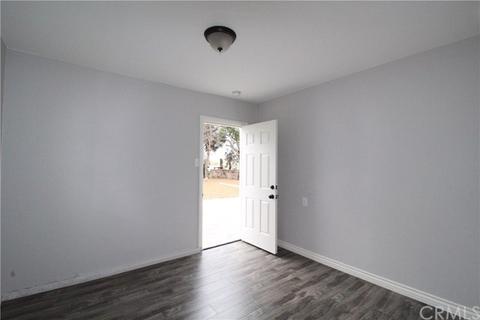 14975 Pine Ave, Fontana, CA 92335 photo 46
