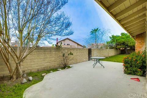 429 E Scott St, Rialto, CA 92376 photo 14