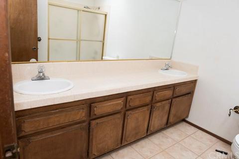 15155 Mendota Rd, Apple Valley, CA 92307 photo 9