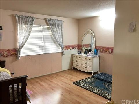 14778 Georgia Ct, Fontana, CA 92336 photo 14