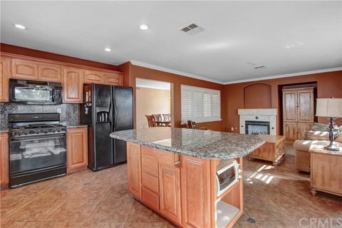 14033 Yorktown Ct, Fontana, CA 92336 photo 14
