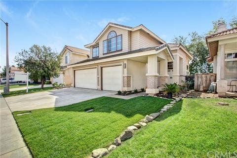 14033 Yorktown Ct, Fontana, CA 92336 photo 2
