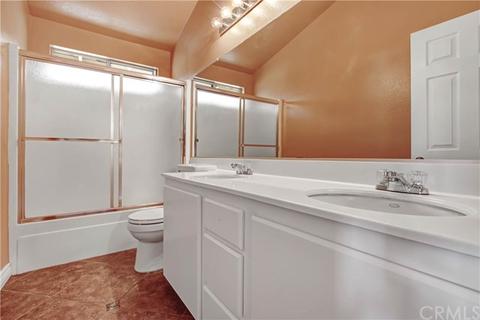 14033 Yorktown Ct, Fontana, CA 92336 photo 26