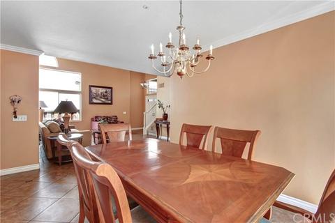 14033 Yorktown Ct, Fontana, CA 92336 photo 7