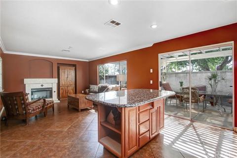 14033 Yorktown Ct, Fontana, CA 92336 photo 16