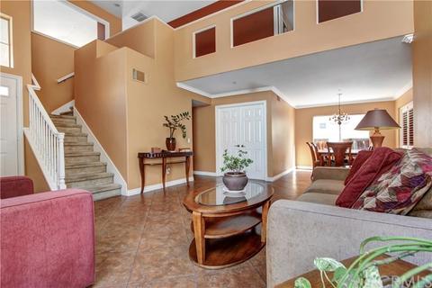 14033 Yorktown Ct, Fontana, CA 92336 photo 4