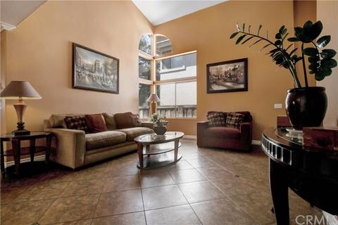 14033 Yorktown Ct, Fontana, CA 92336 photo 5