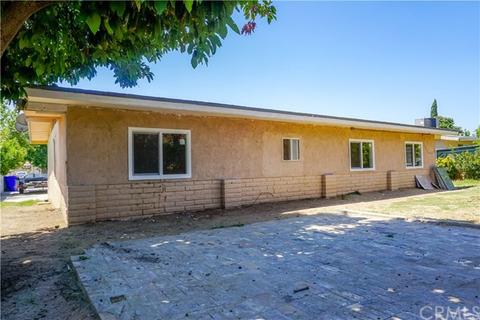 554 E King St, Rialto, CA 92376 photo 21