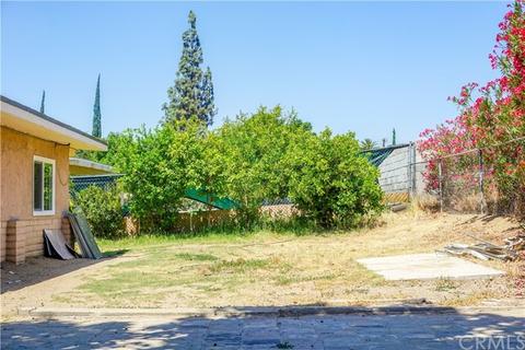 554 E King St, Rialto, CA 92376 photo 22