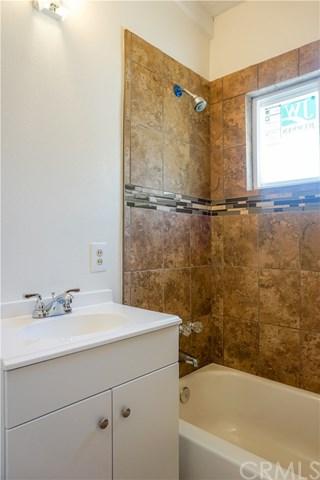 554 E King St, Rialto, CA 92376 photo 18