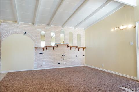 554 E King St, Rialto, CA 92376 photo 36