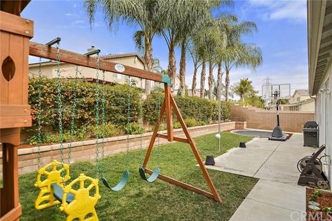 2821 E Clydesdale St, Ontario, CA 91761 photo 27