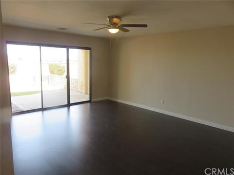 19270 Elm Dr, Apple Valley, CA 92308 photo 3