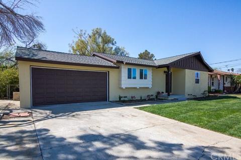361 W Cornell Dr, Rialto, CA 92376 photo 2