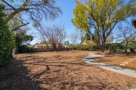 361 W Cornell Dr, Rialto, CA 92376 photo 10