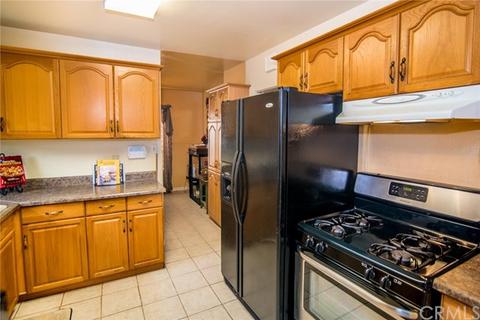 1318 S Broadacres Ave, Compton, CA 90220 photo 3