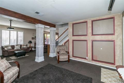 11611 Peacock Ln, Fontana, CA 92337 photo 10