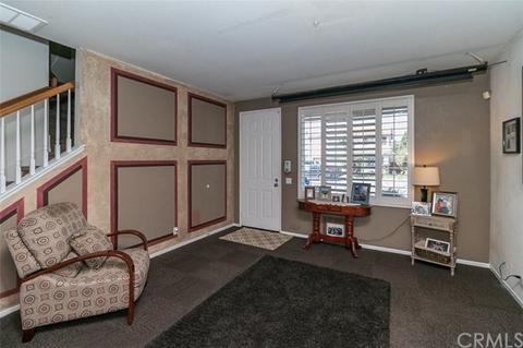 11611 Peacock Ln, Fontana, CA 92337 photo 7
