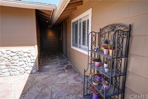 1385 W 16th St, Upland, CA 91784 photo 4
