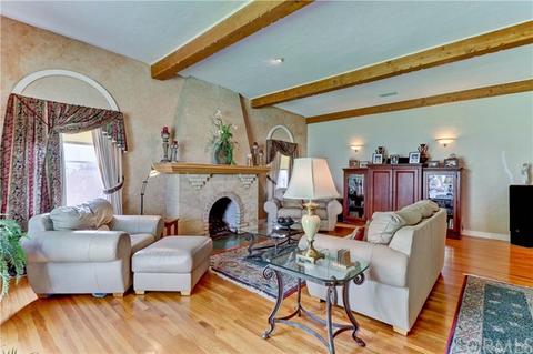 212 E La Deney Dr, Ontario, CA 91764 photo 5