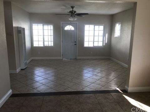 1121 Lincoln St, Colton, CA 92324 photo 2