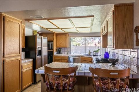 19470 Siesta Dr, Apple Valley, CA 92307 photo 13