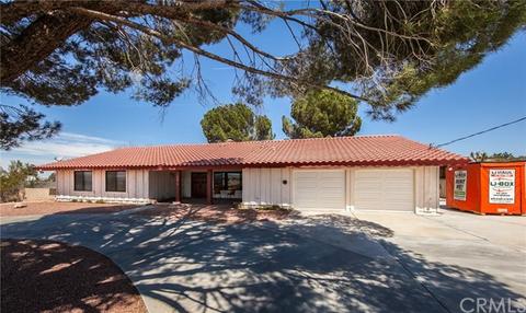 19470 Siesta Dr, Apple Valley, CA 92307 photo 5