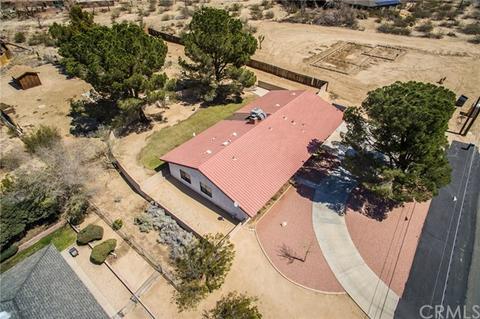 19470 Siesta Dr, Apple Valley, CA 92307 photo 7