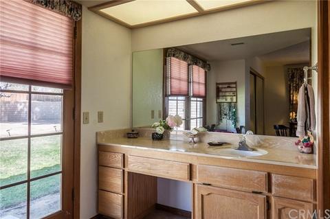 19470 Siesta Dr, Apple Valley, CA 92307 photo 26