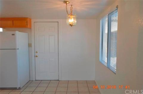 22022 Sioux Rd, Apple Valley, CA 92308 photo 13