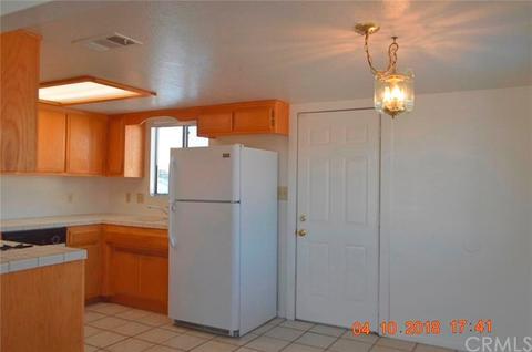22022 Sioux Rd, Apple Valley, CA 92308 photo 11