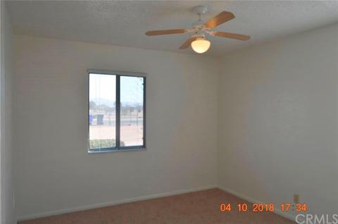 22022 Sioux Rd, Apple Valley, CA 92308 photo 19