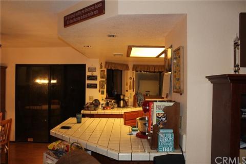 7961 Windsor Ave, Hesperia, CA 92345 photo 9