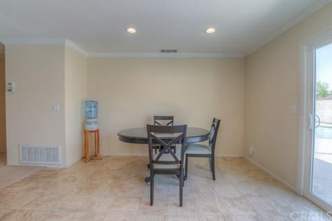 9559 Hobart Dr, Riverside, CA 92503 photo 20