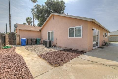 9559 Hobart Dr, Riverside, CA 92503 photo 22