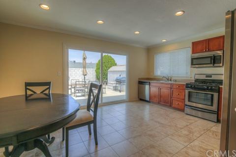 9559 Hobart Dr, Riverside, CA 92503 photo 14
