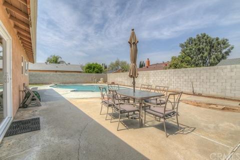 9559 Hobart Dr, Riverside, CA 92503 photo 24