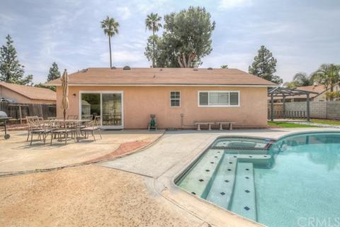 9559 Hobart Dr, Riverside, CA 92503 photo 27