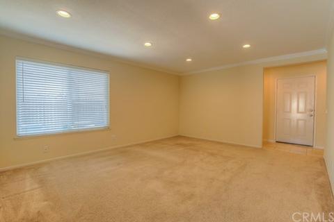 9559 Hobart Dr, Riverside, CA 92503 photo 11