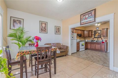 641 E C St, Colton, CA 92324 photo 5