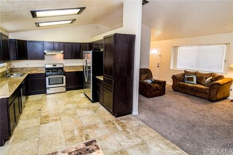 17111 Deodar St, Hesperia, CA 92345 photo 8