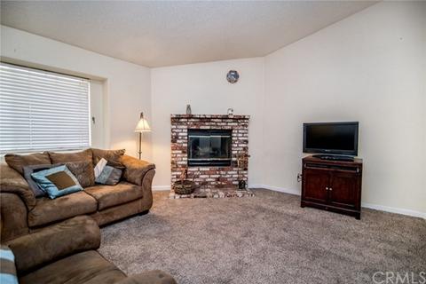 17111 Deodar St, Hesperia, CA 92345 photo 9