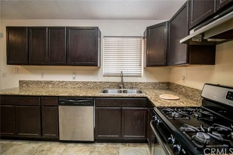 17111 Deodar St, Hesperia, CA 92345 photo 7