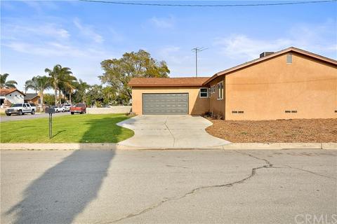 631 Erwin St, Rialto, CA 92376 photo 3