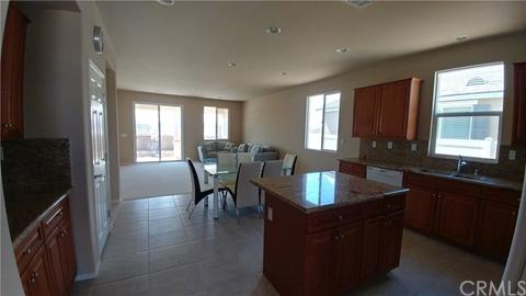 10236 Darby Rd, Apple Valley, CA 92308 photo 6