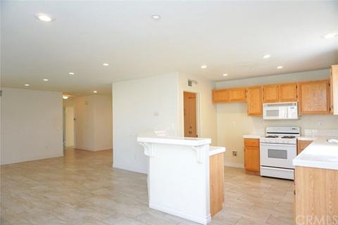 7138 Catawba Dr, Fontana, CA 92336 photo 6