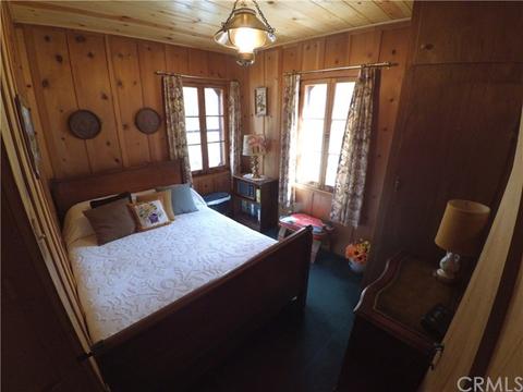 26165 Boulder Ln, Twin Peaks, CA 92391 photo 13