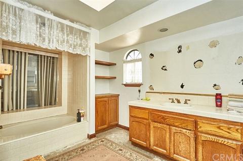 9751 Hickory Ct, Hesperia, CA 92345 photo 23
