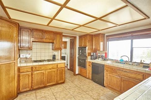 9751 Hickory Ct, Hesperia, CA 92345 photo 12