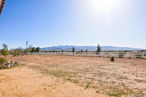 9170 Wilson Ranch Rd, Phelan, CA 92371 photo 20